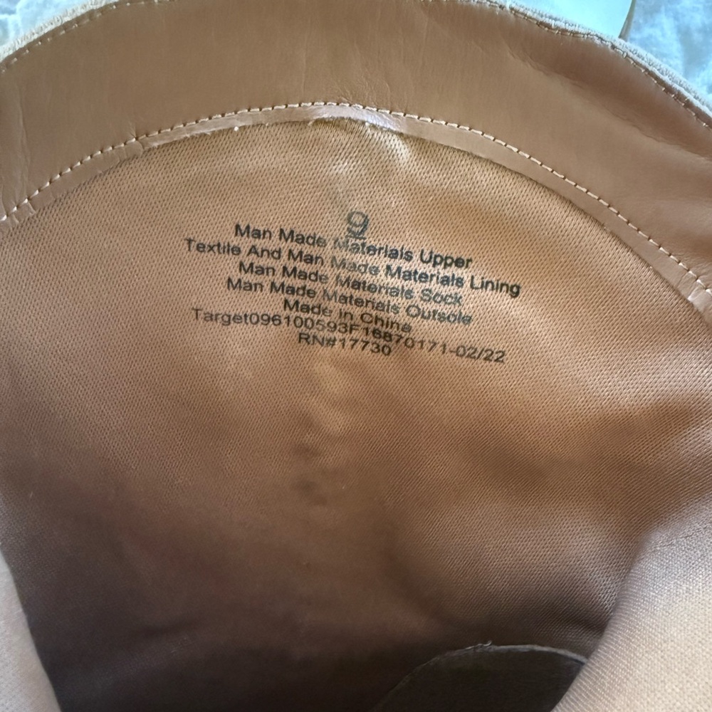 Cream Cowgirl Boots - Picture 8 of 10